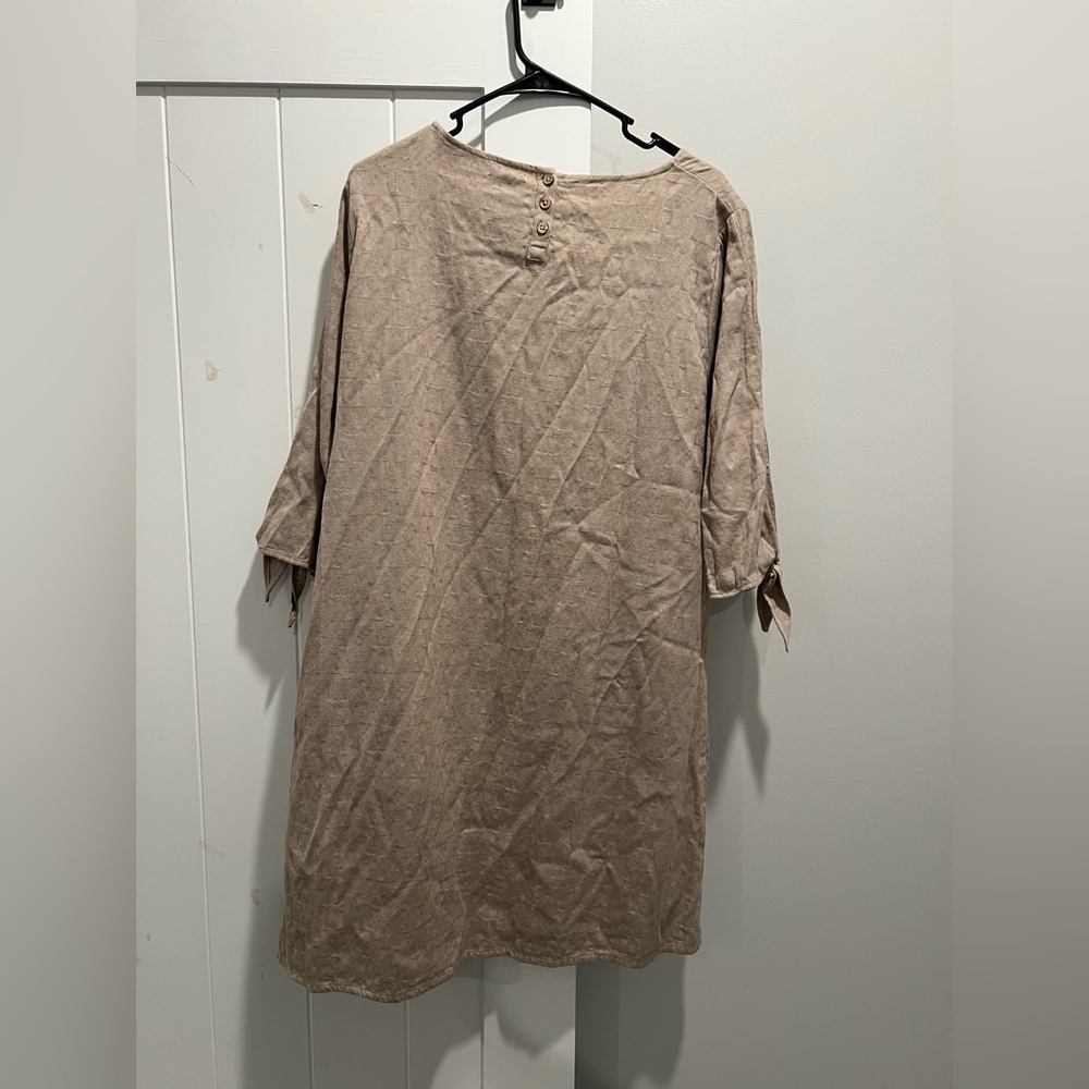 Garnet Hill Khaki Textured Tie Sleeve Dress Size 16 - Picture 2 of 8
